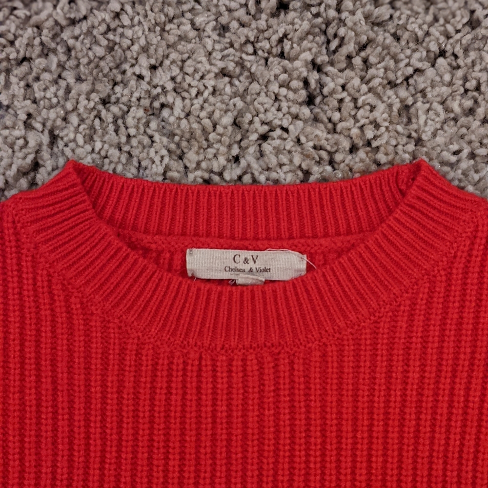 Sweater - Picture 6 of 6